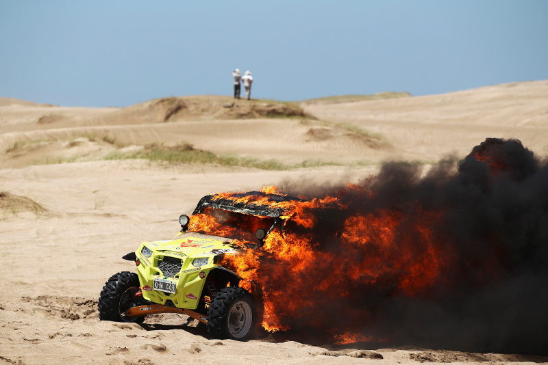 Illustration for article titled The Dakar Race Looks Pretty Much Like A Post-Apocalyptic Hellscape